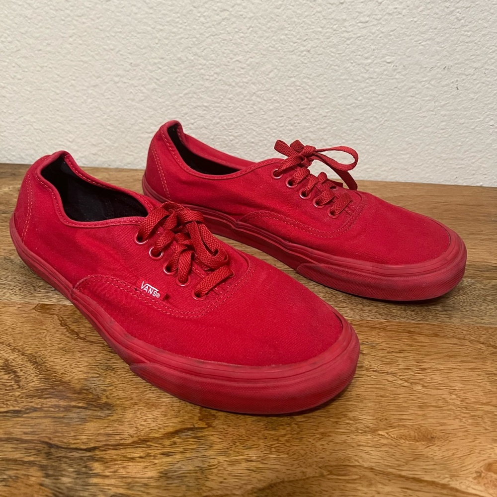 Red vans skate shoe